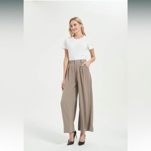 Wide leg pants